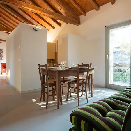 Guesthost - Lisignano Cozy With Parking * Agazzano
